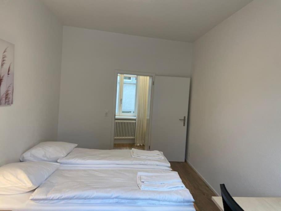 Elegant 2Br Apartment - Canal3 Цюрих Екстер'єр фото